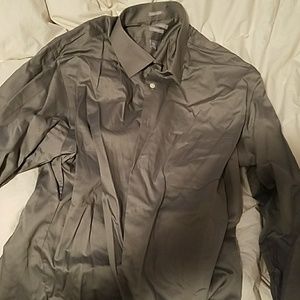 Van heusen fitted dress shirt
